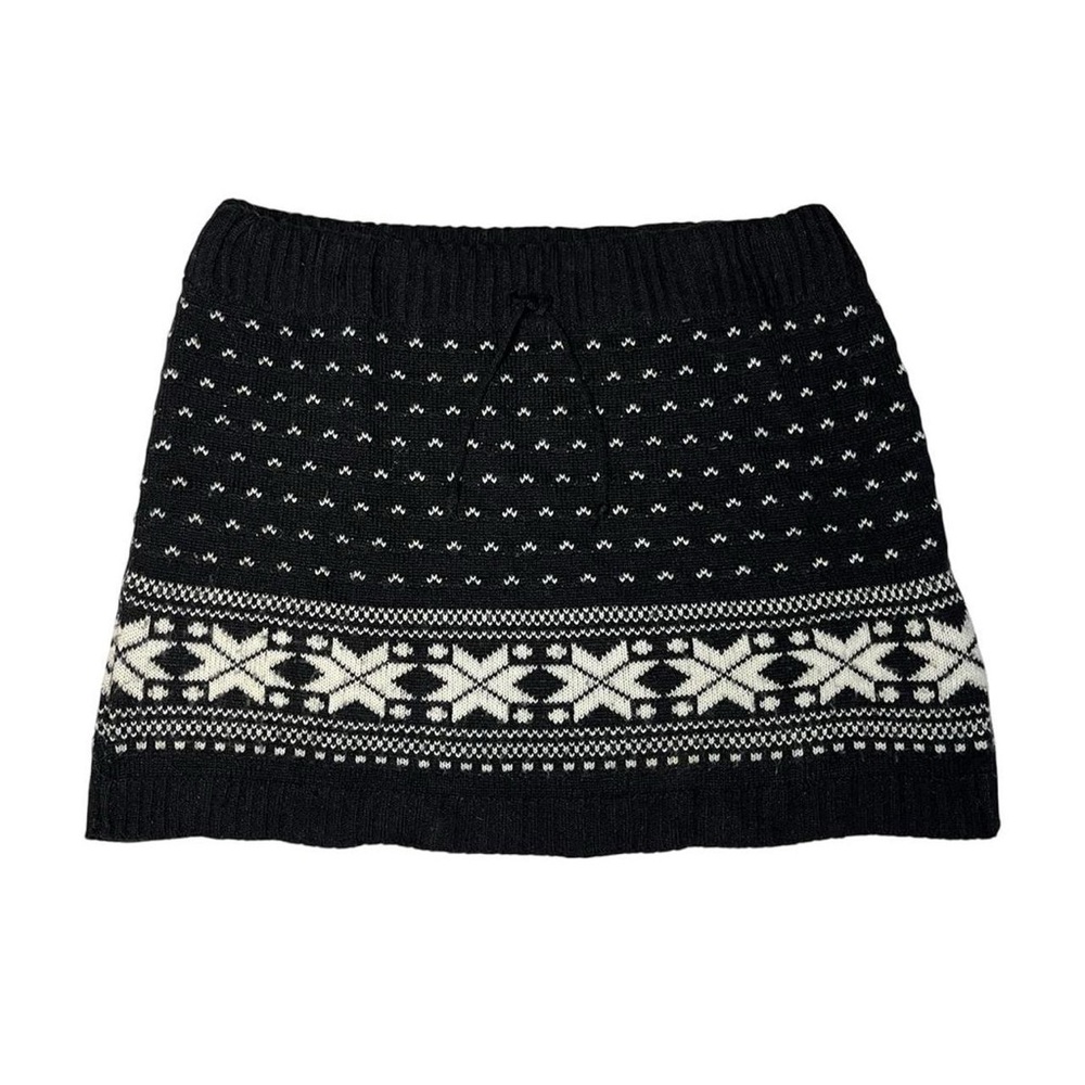 black + white knitted mini skirt ♡